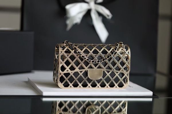 designer handbag shoulder bag totes bags channel chain bag clutch flap women luxury check velour thread purse double letters solid hasp wais
designer handbag shoulder bag totes bags channel chain bag clutch flap women luxury check velour thread purse double letters solid hasp wais