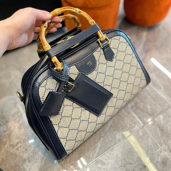 luxury handbag shopping bag womens men tote crossbody fashion shoppingbag wallet card pockets tote designer bags
luxury handbag shopping bag womens men tote crossbody fashion shoppingbag wallet card pockets tote designer bags