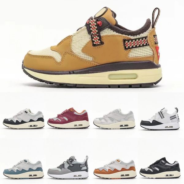 kids shoes 87s baby toddlers 87 designer running shoe infant boys big kid outdoor sports sneakers children youth girls luxury brand classic, Black;red
kids shoes 87s baby toddlers 87 designer running shoe infant boys big kid outdoor sports sneakers children youth girls luxury brand classic, Black;red