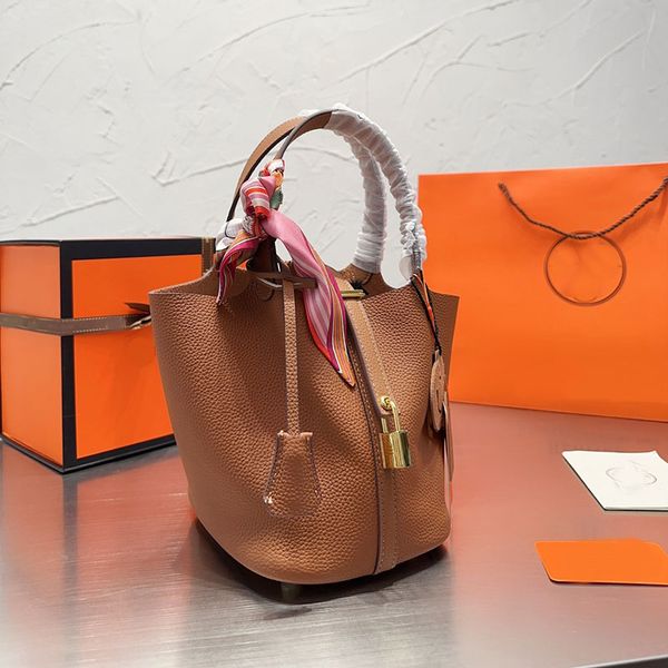 mini bucket bag designer luxury bags women pony basket tote bags ribbons handbags fashion classic totes quality grain genuine leather large
mini bucket bag designer luxury bags women pony basket tote bags ribbons handbags fashion classic totes quality grain genuine leather large