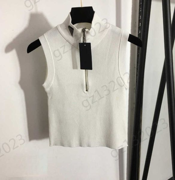 womens sweaters triangle logo decorative stand-up collar sleeveless knitted vest elastic fabric half zipper design slim knitwear fashion wom, White;black
womens sweaters triangle logo decorative stand-up collar sleeveless knitted vest elastic fabric half zipper design slim knitwear fashion wom, White;black
