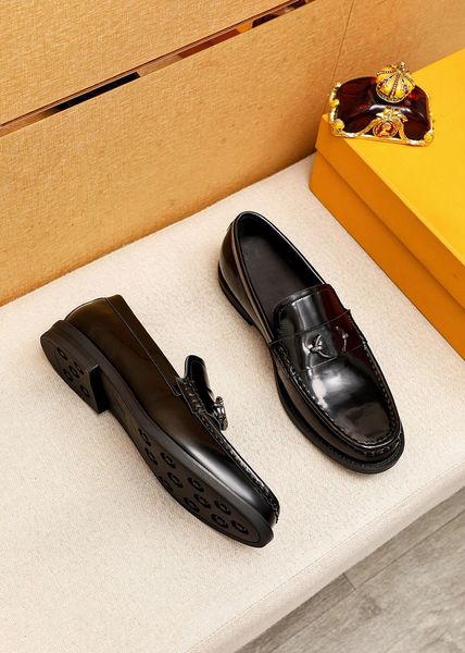 2023 men's fashion designer party wedding dress shoes brand casual business flats classic slip on platform oxfords size 38-45, Black
2023 men's fashion designer party wedding dress shoes brand casual business flats classic slip on platform oxfords size 38-45, Black