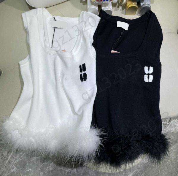 womens sweaters flocking logo embroidery ostrich fur decorated hem knitted vest u-neck sleeveless design slim knitwear fashion designer wome, White;black
womens sweaters flocking logo embroidery ostrich fur decorated hem knitted vest u-neck sleeveless design slim knitwear fashion designer wome, White;black