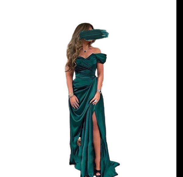 dark green satin long evening dresses off the shoulder pleats side slit women formal prom gowns plus size robe de soiree, Black;red
dark green satin long evening dresses off the shoulder pleats side slit women formal prom gowns plus size robe de soiree, Black;red