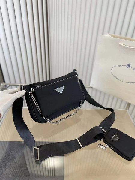 designer bags women crossbody totes fashion nylon hobo shoulder purses handbags bag wallet backpak three-in-one
designer bags women crossbody totes fashion nylon hobo shoulder purses handbags bag wallet backpak three-in-one