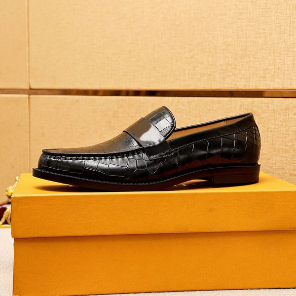 2023 classic men's dress shoes slip on casual loafers genuine leather business brand formal wedding party flats size 38-45, Black
2023 classic men's dress shoes slip on casual loafers genuine leather business brand formal wedding party flats size 38-45, Black