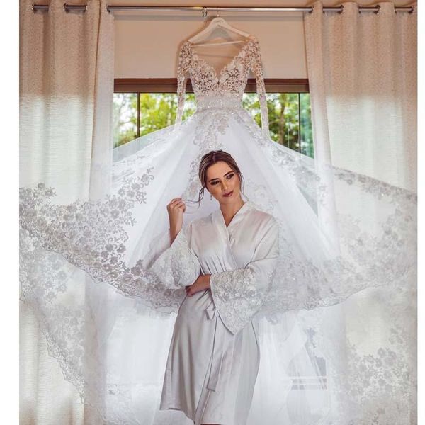 2023 ball gown wedding dresses formal bridal gowns a line country bohemia beach jewel neck illusion long sleeves lace appliques crystal bead, White
2023 ball gown wedding dresses formal bridal gowns a line country bohemia beach jewel neck illusion long sleeves lace appliques crystal bead, White