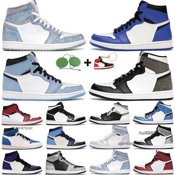 2023 men women basketball shoes 1s high og 1 electro orange shadow 2.0 hyper royal light chicago silver toe mens trainers sports sneakers jo
2023 men women basketball shoes 1s high og 1 electro orange shadow 2.0 hyper royal light chicago silver toe mens trainers sports sneakers jo