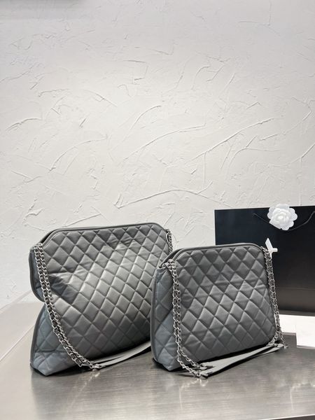 trapstar bag luxury designer handbag fashion single shoulder men and women couple t letter trend wallet durable uk high street fashion hip h
trapstar bag luxury designer handbag fashion single shoulder men and women couple t letter trend wallet durable uk high street fashion hip h