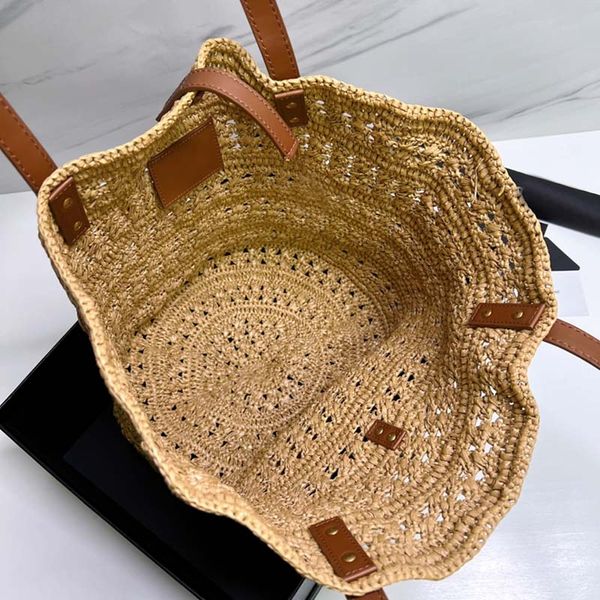 lady shoulder gold chain bag purse fashion pochette women luxury handbags ladies embroidery letters handbag design women's accessories
lady shoulder gold chain bag purse fashion pochette women luxury handbags ladies embroidery letters handbag design women's accessories