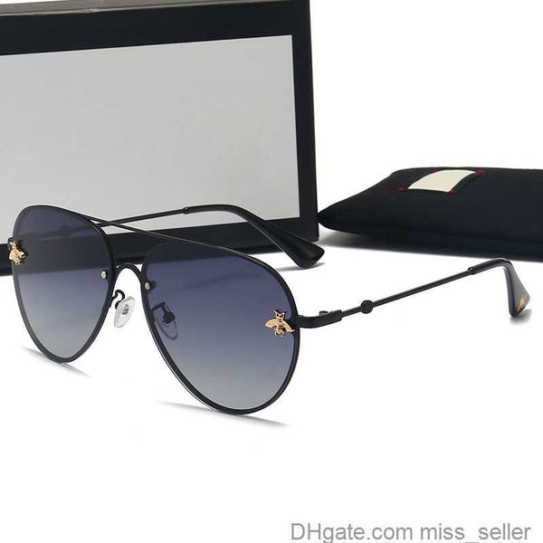 2022 brand designer sunglasses fashion new metal large frame sunglasses retro men and women high-end glasses uv400 box missseller, White;black
2022 brand designer sunglasses fashion new metal large frame sunglasses retro men and women high-end glasses uv400 box missseller, White;black