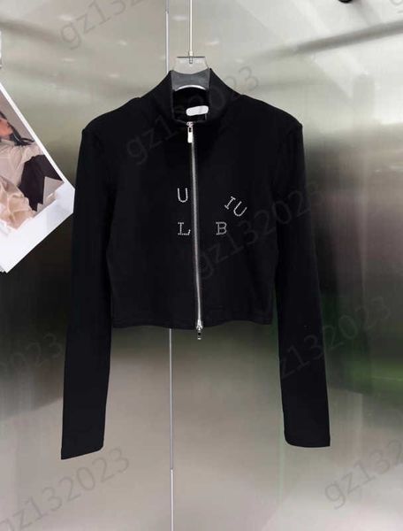 cardigan womens sweaters letter drill logo stand collar short knitted cardigans zipper cardigan long sleeve slim knitwear brand fashion wome, White;black
cardigan womens sweaters letter drill logo stand collar short knitted cardigans zipper cardigan long sleeve slim knitwear brand fashion wome, White;black
