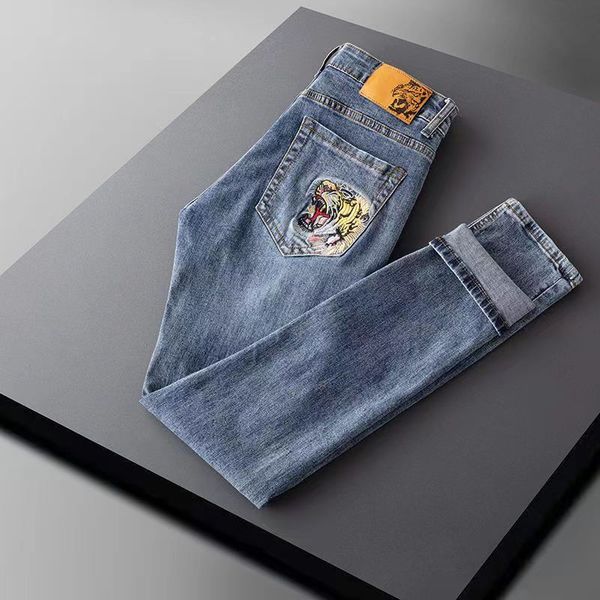 designer men's jeans pantalones colombianos vaqueros fashion embroidered straight retro casual long pants, Blue
designer men's jeans pantalones colombianos vaqueros fashion embroidered straight retro casual long pants, Blue