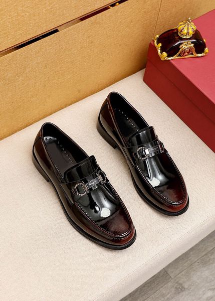 2023 classic men dress shoes business party genuine leather fashion brand designer groom wedding oxfords size 38-45, Black
2023 classic men dress shoes business party genuine leather fashion brand designer groom wedding oxfords size 38-45, Black