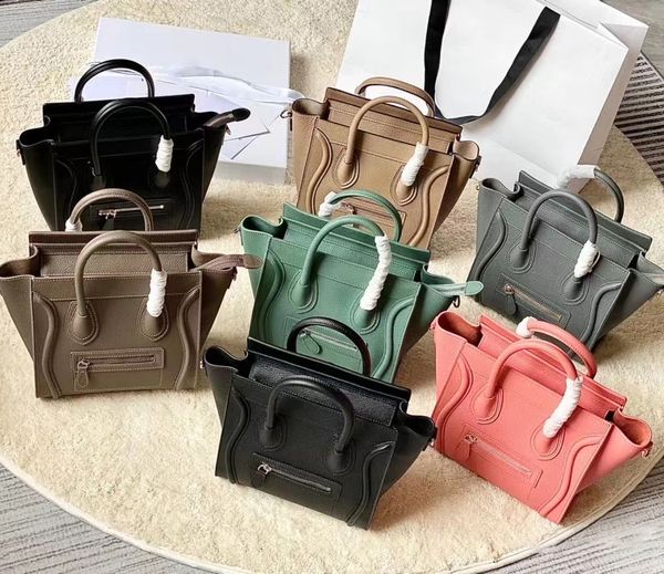 genuine leather famous classic bags luggage smile tote weekend shopping beach designers cross body luxurys handbag fashion clutch shoulder t
genuine leather famous classic bags luggage smile tote weekend shopping beach designers cross body luxurys handbag fashion clutch shoulder t