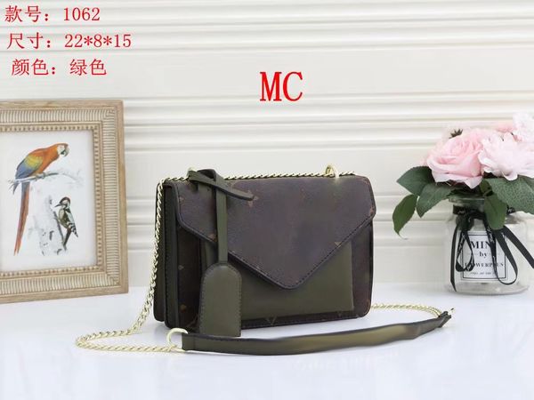 luxury tote shoulder bag totes purse designer handbag message bags cluth brand crossbody pu leather #1062 old flower coffee 22cm
luxury tote shoulder bag totes purse designer handbag message bags cluth brand crossbody pu leather #1062 old flower coffee 22cm