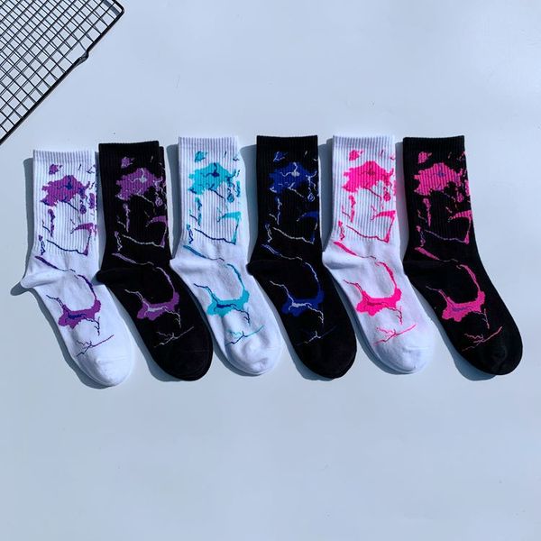 mens women socks sports basketball socks medium long cotton stockings with graffiti decoration skateboarding sock 36-40, Black;white
mens women socks sports basketball socks medium long cotton stockings with graffiti decoration skateboarding sock 36-40, Black;white