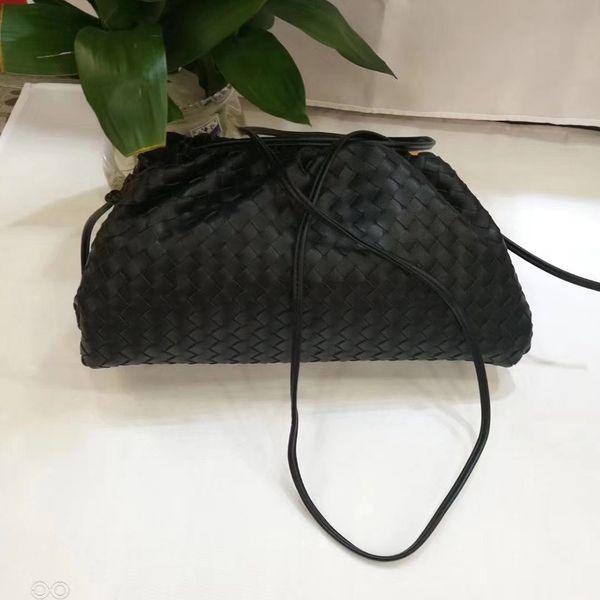womens messenger bag fashion luxurys designers bags men bag mens shoulder lady totes purse handbags crossbody backpack wallet 40717 sac a82
womens messenger bag fashion luxurys designers bags men bag mens shoulder lady totes purse handbags crossbody backpack wallet 40717 sac a82