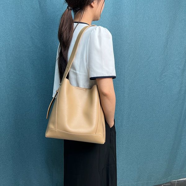 womens messenger bag fashion luxurys designers bags men bag mens shoulder lady totes purse handbags crossbody backpack wallet 40717 sac a76
womens messenger bag fashion luxurys designers bags men bag mens shoulder lady totes purse handbags crossbody backpack wallet 40717 sac a76