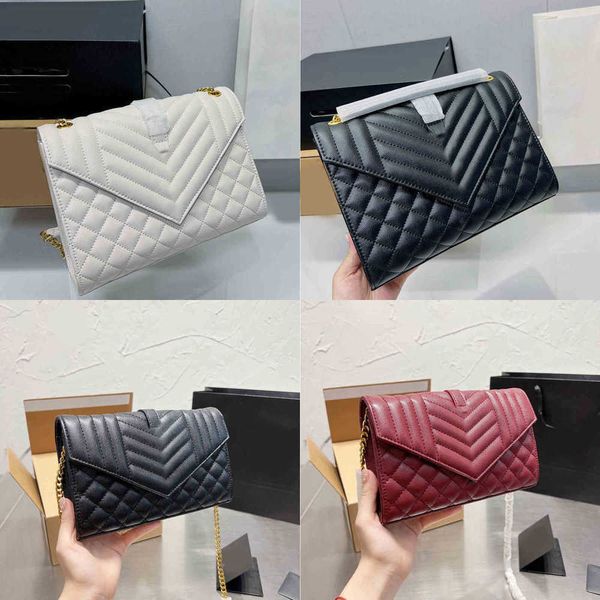 evening bags shoulder 2 sizes designer women classic messenger leather crossbody envelope female purses 220714
evening bags shoulder 2 sizes designer women classic messenger leather crossbody envelope female purses 220714