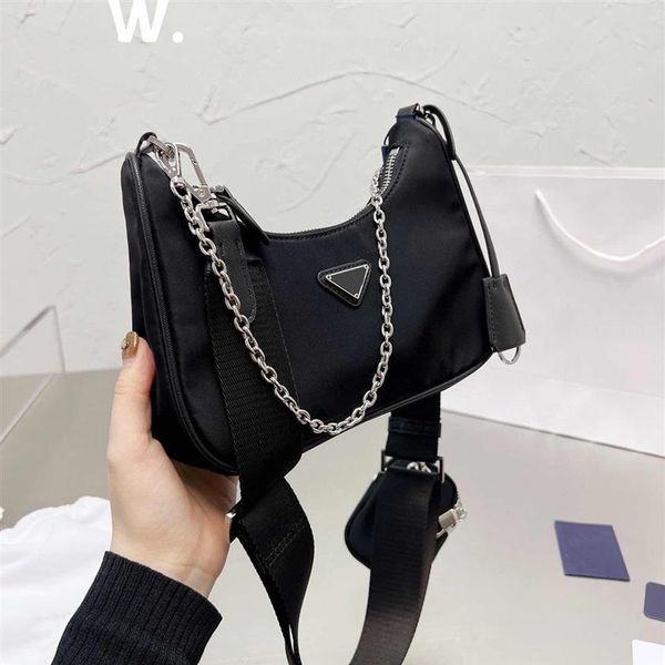 luxury designer handbag nylon messenger bag classic three-piece suit ladies underarm shoulder wallet fashion retro star cross body2101
luxury designer handbag nylon messenger bag classic three-piece suit ladies underarm shoulder wallet fashion retro star cross body2101