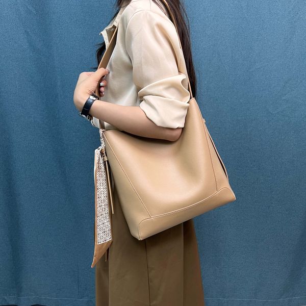womens messenger bag fashion luxurys designers bags men bag mens shoulder lady totes purse handbags crossbody backpack wallet 40717 sac a71
womens messenger bag fashion luxurys designers bags men bag mens shoulder lady totes purse handbags crossbody backpack wallet 40717 sac a71