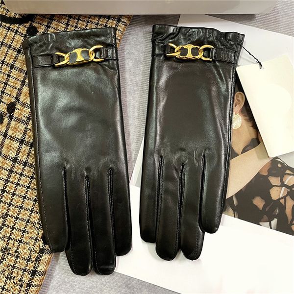 classic metal letter chain gloves leather warm mittens ladies autumn winter mittens outdoor driving glove, Blue;gray
classic metal letter chain gloves leather warm mittens ladies autumn winter mittens outdoor driving glove, Blue;gray