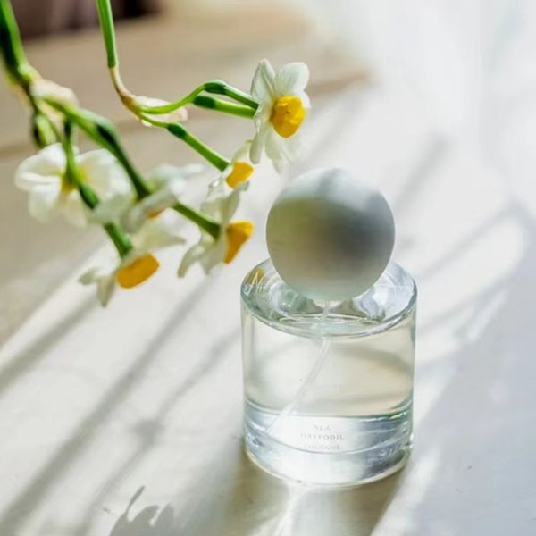 luxuries deisgner perfume moonlit camomile 100ml malone london smell for women men spray long lasting high fragrance quality fast ship
luxuries deisgner perfume moonlit camomile 100ml malone london smell for women men spray long lasting high fragrance quality fast ship