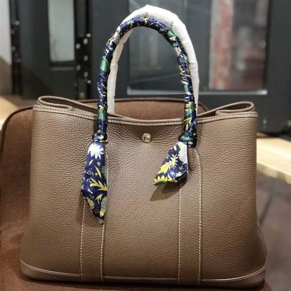 womens messenger bag fashion luxurys designers bags men bag mens shoulder lady totes purse handbags crossbody backpack wallet 40717 sac a18
womens messenger bag fashion luxurys designers bags men bag mens shoulder lady totes purse handbags crossbody backpack wallet 40717 sac a18