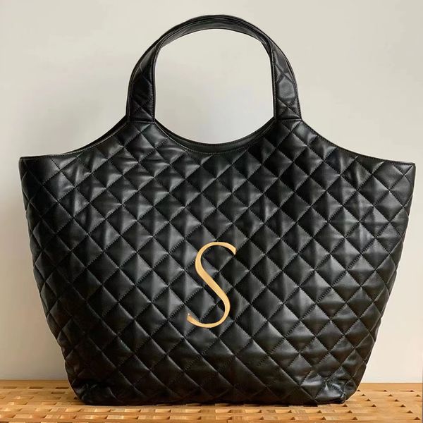 famous women designer clutch quilted travel bag luggage carebag large tote shopper shoulder bags cross body glambskin leather handbag classi
famous women designer clutch quilted travel bag luggage carebag large tote shopper shoulder bags cross body glambskin leather handbag classi