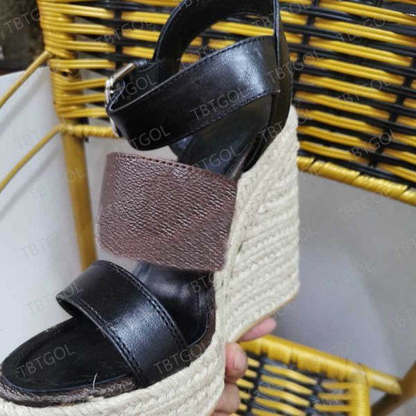 2023 designer wedge sandals star board sandal women high heel espadrilles natural perforated calf leather high heels lady slide outdoor plat, Black
2023 designer wedge sandals star board sandal women high heel espadrilles natural perforated calf leather high heels lady slide outdoor plat, Black
