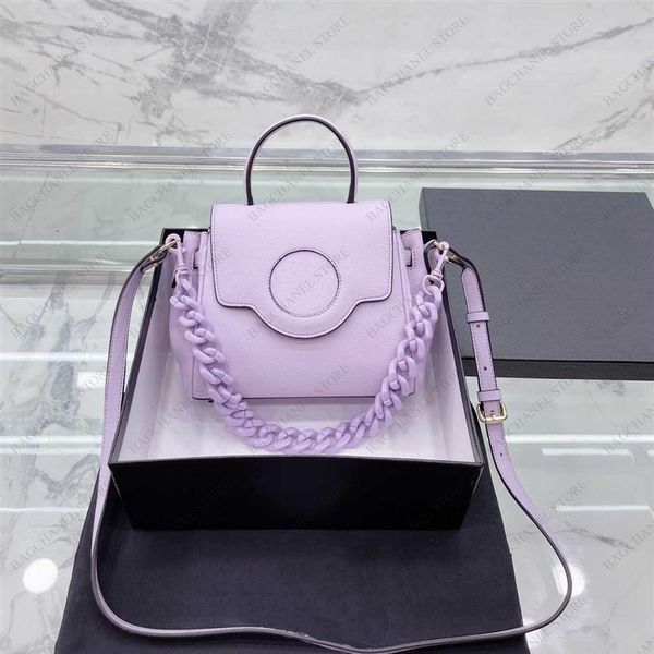 luxury shoulder bag designer women handbag fashion with thick chain lady temperament cross body bags 5a 62b
luxury shoulder bag designer women handbag fashion with thick chain lady temperament cross body bags 5a 62b