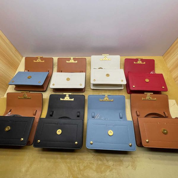 luxury designer shoulder bag crossbody bags tote new fashion texture metal buckle multifunctional messenger bag gift box factory direct sale
luxury designer shoulder bag crossbody bags tote new fashion texture metal buckle multifunctional messenger bag gift box factory direct sale