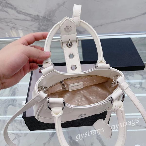 hobo woman 2000 bags designer bags luxury handbags crossbody shoulder tote bag lady handbag purse small cross body triangle 5a gs87
hobo woman 2000 bags designer bags luxury handbags crossbody shoulder tote bag lady handbag purse small cross body triangle 5a gs87