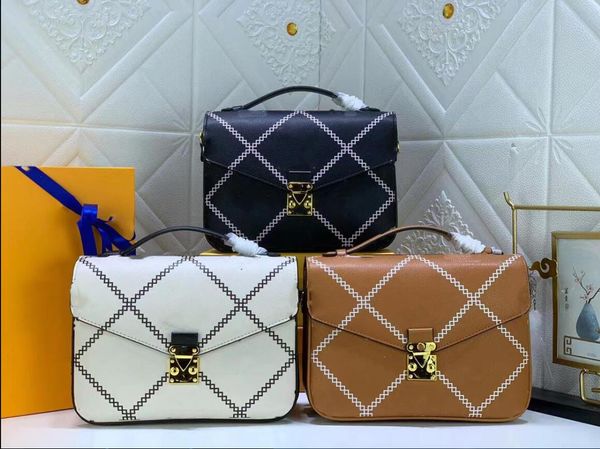 7a genuine leather quality dust bag designer bags handbag purses woman fashion clutch purse chain women's designing crossbody shoulder
7a genuine leather quality dust bag designer bags handbag purses woman fashion clutch purse chain women's designing crossbody shoulder