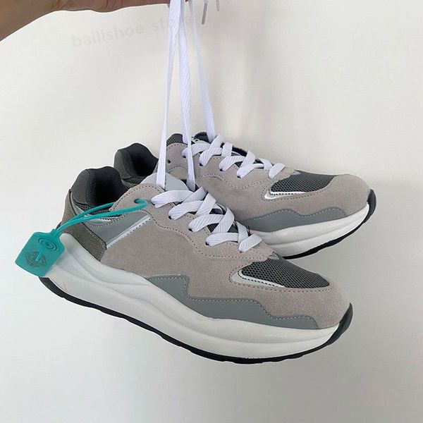 nb574 574 fashion women mens casual shoes bb574 white grey dore rich paul auralee ecru black red platform designer sneakers b574 sports trai
nb574 574 fashion women mens casual shoes bb574 white grey dore rich paul auralee ecru black red platform designer sneakers b574 sports trai