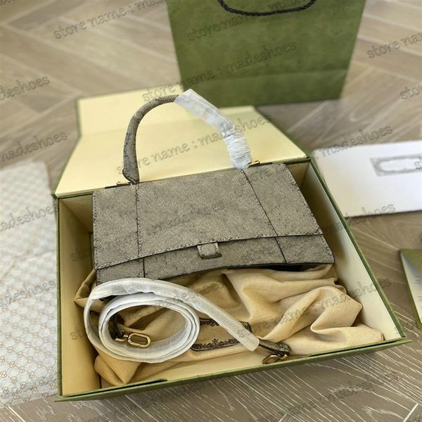 hourglass the hacker project handle bag medium 681696 small 681697 shoulder bag italy limited edition cross body womens design277o
hourglass the hacker project handle bag medium 681696 small 681697 shoulder bag italy limited edition cross body womens design277o