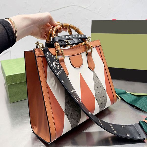 diana bamboo bag color painting shopping handbags classic square crossbody tote bags women luxury designer totes retro letter detachable riv
diana bamboo bag color painting shopping handbags classic square crossbody tote bags women luxury designer totes retro letter detachable riv