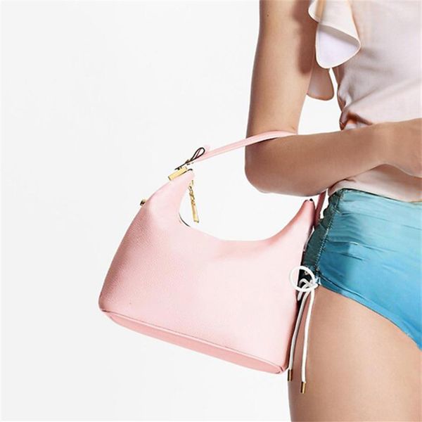 3colour famous marshmallow hobo crossbody by the pool shoulder bag cow leather handbag with s-lock women tote portable leisure 574
3colour famous marshmallow hobo crossbody by the pool shoulder bag cow leather handbag with s-lock women tote portable leisure 574