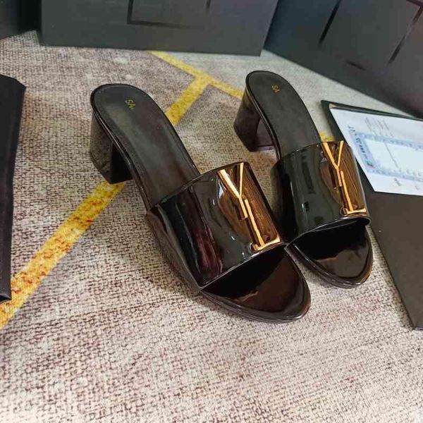 2022 new fashion designer high-end quality high heeled sandals fashion leather withalphabet women shoe heels lady woman shoes quality, Black
2022 new fashion designer high-end quality high heeled sandals fashion leather withalphabet women shoe heels lady woman shoes quality, Black