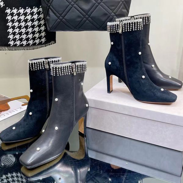 2022 womens designer luxury square head high-heeled boots fashion genuine leather pearl upper drill chain boots stiletto heels sheep lining, Black
2022 womens designer luxury square head high-heeled boots fashion genuine leather pearl upper drill chain boots stiletto heels sheep lining, Black