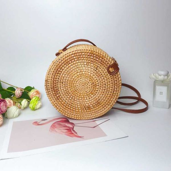 handbag vietnam rattan woven round leather buckle one shoulder slanting bag women's popular travel holiday 0722
handbag vietnam rattan woven round leather buckle one shoulder slanting bag women's popular travel holiday 0722