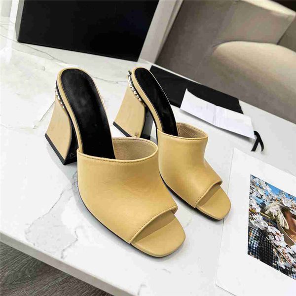 luxury design sandals 2023 channel fashion women summer high heels leather cross tie men flat casual slippers 04-09, Black
luxury design sandals 2023 channel fashion women summer high heels leather cross tie men flat casual slippers 04-09, Black