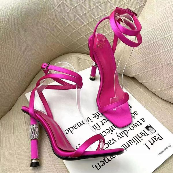 luxury designer fashion rhinestone womens sandals leather silk skateboard high heels open square toe flat heels casual sandal, Black
luxury designer fashion rhinestone womens sandals leather silk skateboard high heels open square toe flat heels casual sandal, Black