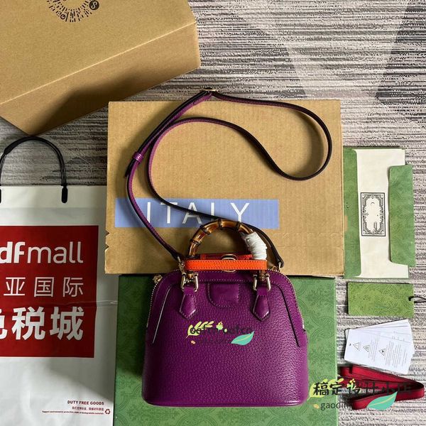 7a luxury designer shopping bag diana bamboo leather tote bags women's men's handbag crossbody fashion bamboo bag
7a luxury designer shopping bag diana bamboo leather tote bags women's men's handbag crossbody fashion bamboo bag