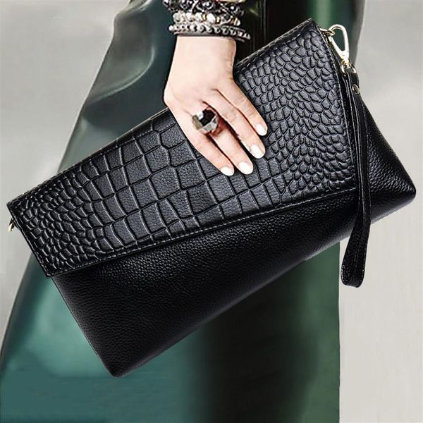 2021 women's single shoulder bag leather large capacity handbag fashion crocodile pattern across the arm handbags341x
2021 women's single shoulder bag leather large capacity handbag fashion crocodile pattern across the arm handbags341x