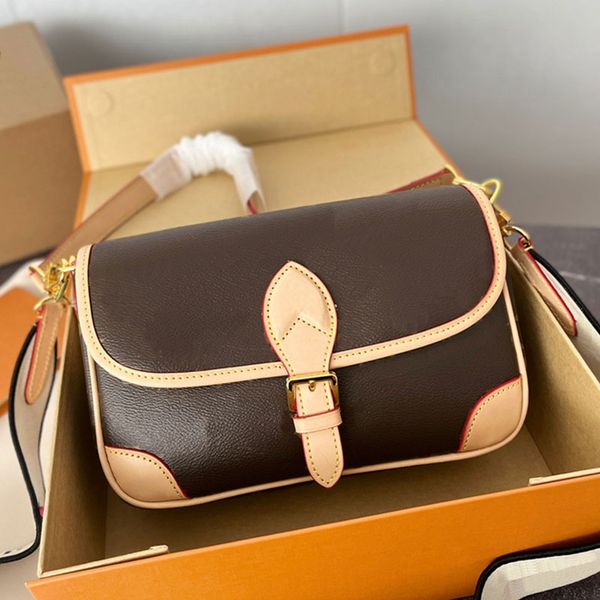 baguette bag cross body shoulder postman bag diane handbags bags hobo women underarm handbag purse wallet lady fashion letters adjustable st
baguette bag cross body shoulder postman bag diane handbags bags hobo women underarm handbag purse wallet lady fashion letters adjustable st