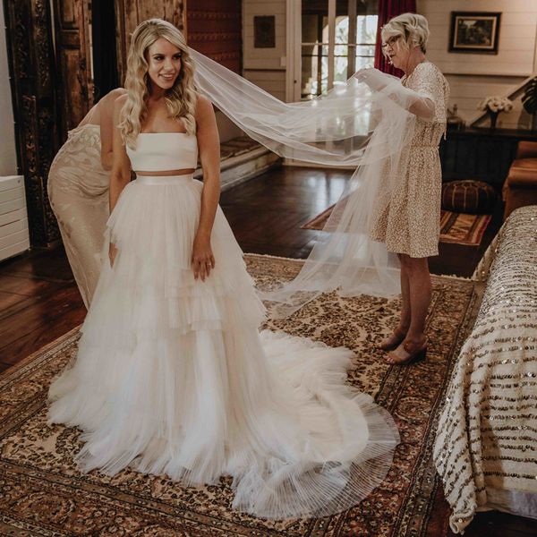 2023 two pieces boho a line wedding dresses pleats tiered skirt strapless sleeveless long beach ivory tulle bridal gowns court train back bu, White
2023 two pieces boho a line wedding dresses pleats tiered skirt strapless sleeveless long beach ivory tulle bridal gowns court train back bu, White