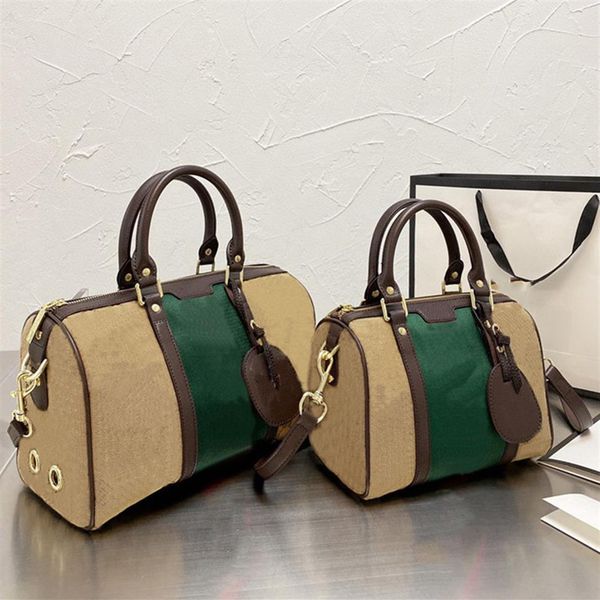 luxury designer brand fashion shoulder stripe classic pillow bags handbags shopping letter senior bag wallet 2021 cro322k
luxury designer brand fashion shoulder stripe classic pillow bags handbags shopping letter senior bag wallet 2021 cro322k