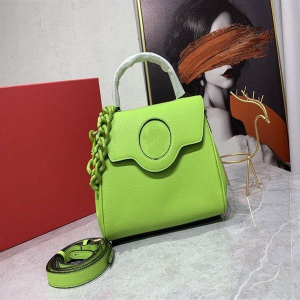 tote bag large capacity package handbag crossbody shoulder bags plain cowhide leather gold metal logo chain removable two strap hi267m
tote bag large capacity package handbag crossbody shoulder bags plain cowhide leather gold metal logo chain removable two strap hi267m